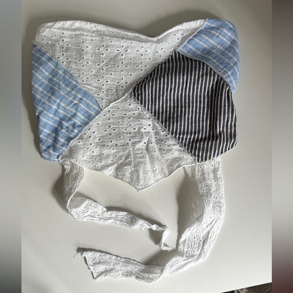 Altar’d State Bandeou Tie in the Back Pattern Top